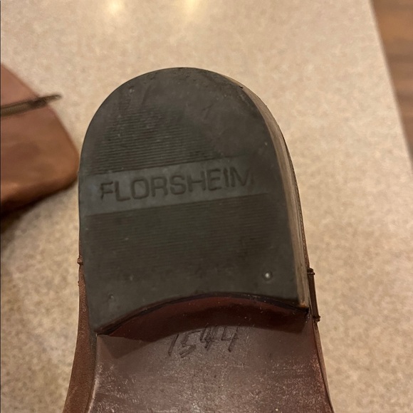 Unique western flair Florsheim boots made in Brazil brown sz7.5 Cracks Worn READ - Picture 4 of 12